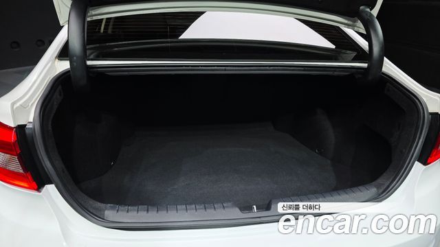 Hyundai Sonata (LF) 2.0 Smart 2015 — фото 20