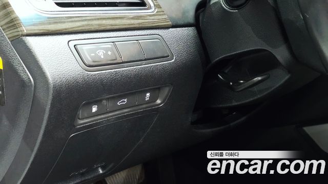 Hyundai Sonata (LF) 2.0 Smart 2015 — фото 27