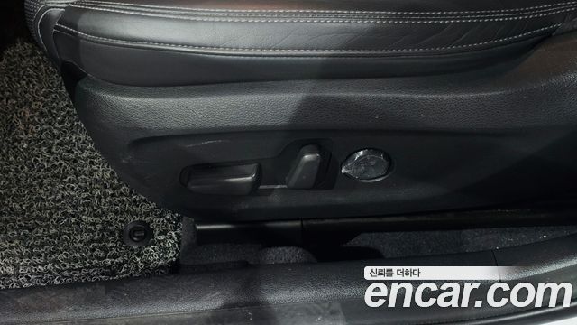 Hyundai Sonata (LF) 2.0 Smart 2015 — фото 30