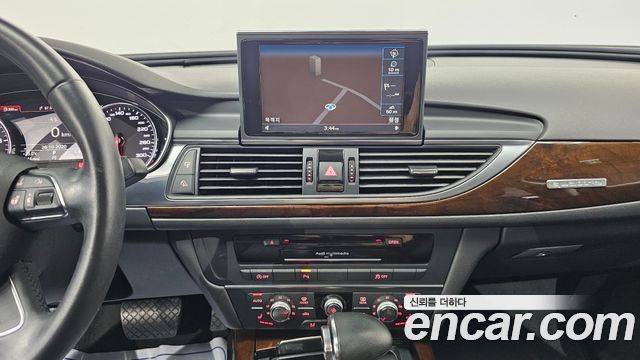 Audi A6 3.0 TDI Quattro C7 2014 — фото 16