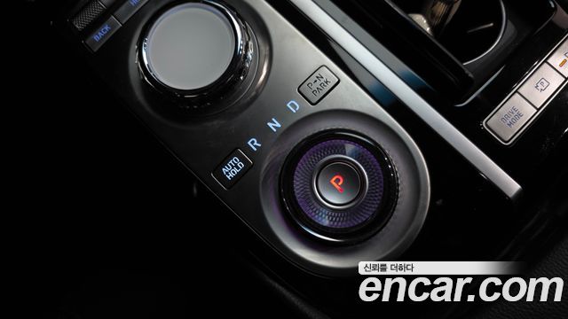 Genesis G80 (RG3) Gasoline 3.5 Turbo AWD 2023 — фото 9