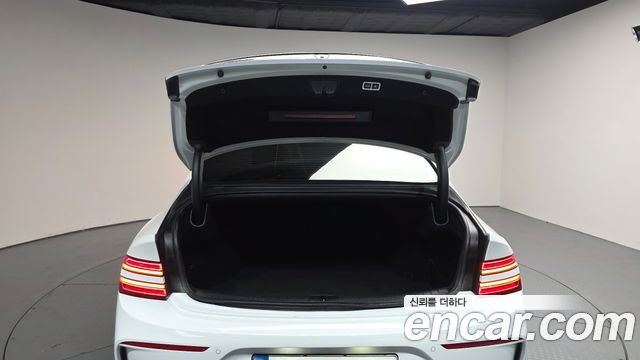 Genesis G80 (RG3) Gasoline 3.5 Turbo AWD 2023 — фото 20