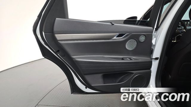 Genesis G80 (RG3) Gasoline 3.5 Turbo AWD 2023 — фото 25