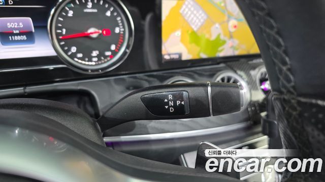 Mercedes-Benz E-Class (W213) E220d Cabriolet 2019 — фото 9
