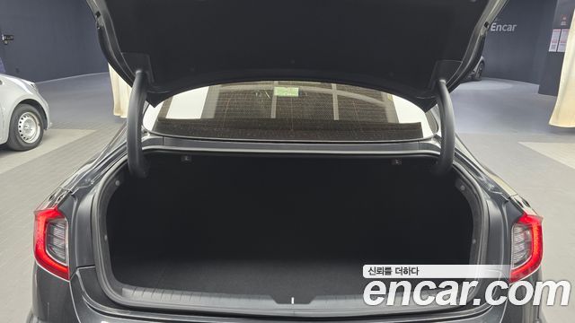 Hyundai Sonata (DN8) 1.6 Turbo Premium Plus 2022 — фото 17