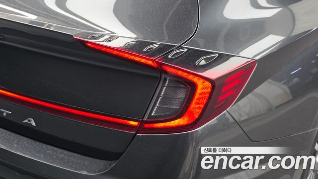 Hyundai Sonata (DN8) 1.6 Turbo Premium Plus 2022 — фото 23
