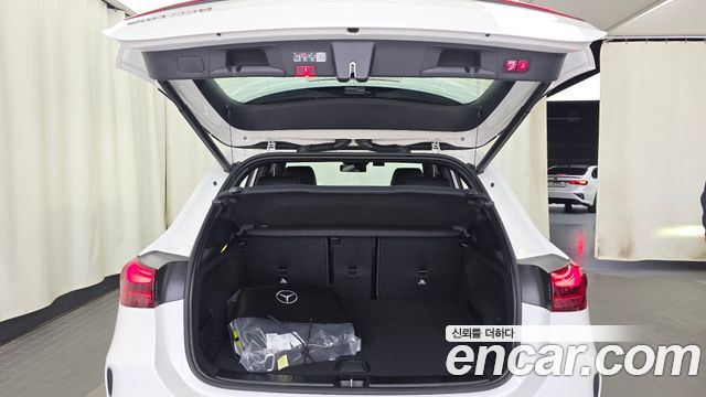 Mercedes-Benz EQA (H243) EQA250 AMG Line 2026 — фото 20