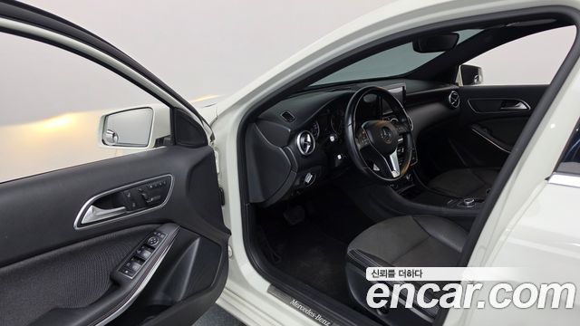 Mercedes-Benz A-Class (W176) A180 CDI Style 2015 — фото 10