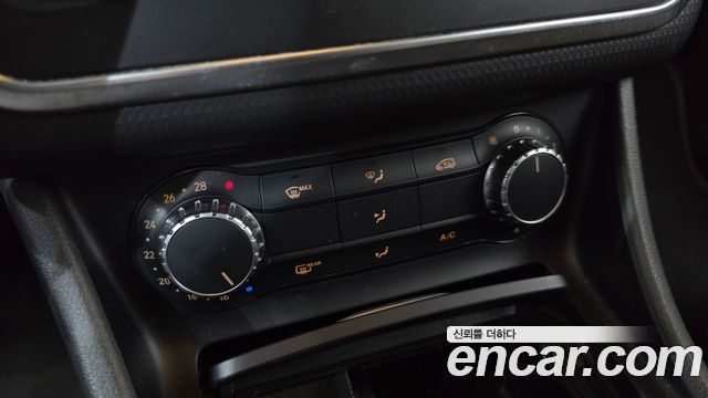 Mercedes-Benz A-Class (W176) A180 CDI Style 2015 — фото 15