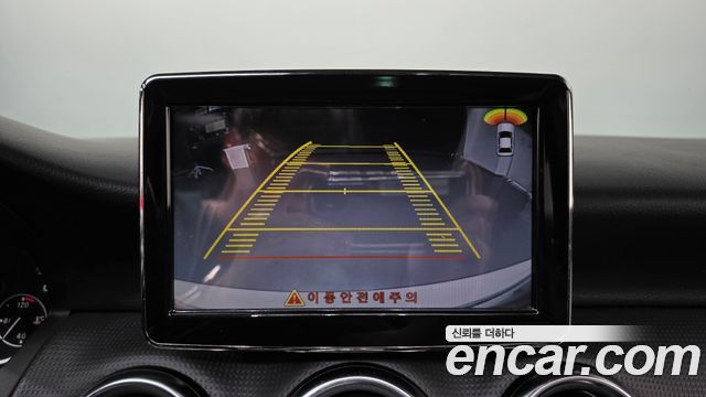 Mercedes-Benz A-Class (W176) A180 CDI Style 2015 — фото 16