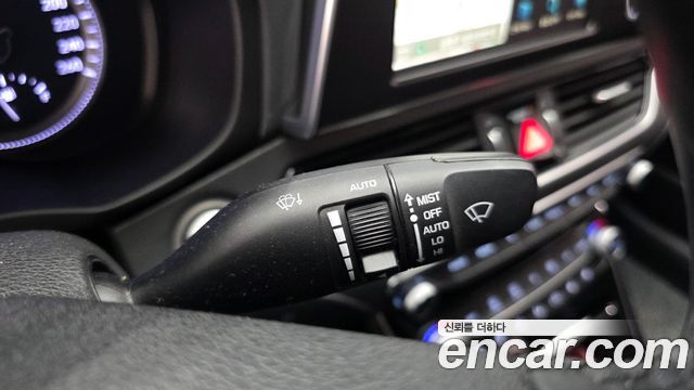 Hyundai Grandeur (IG) 2.4 Premium 2017 — фото 19