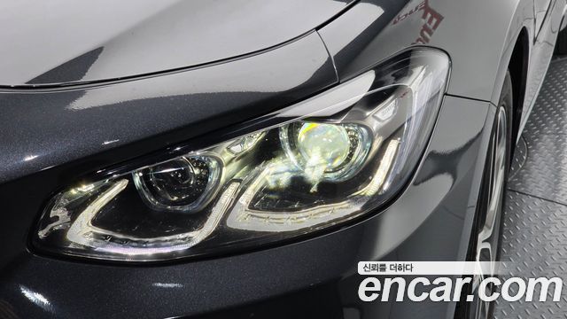 Hyundai Grandeur (IG) 2.4 Premium 2017 — фото 22