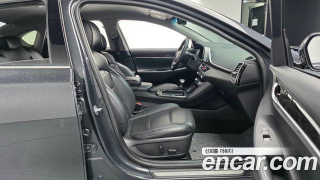 Hyundai Grandeur (IG) 2.4 Premium 2017 — фото 26
