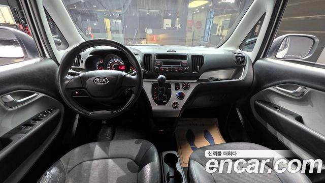 Kia Ray VAN Deluxe 2017 — фото 7