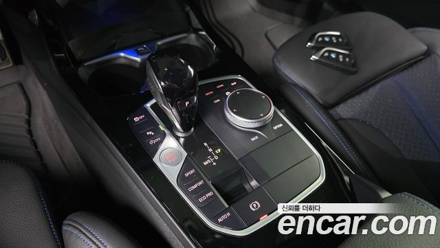 BMW 1 Series (F40) 120i M Sports 2023 — фото 9
