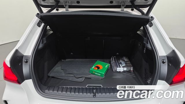 BMW 1 Series (F40) 120i M Sports 2023 — фото 27