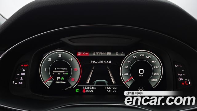 Audi Q8 (4M) 45 TDI Quattro 2022 — фото 8