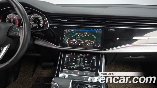 Audi Q8 (4M) 45 TDI Quattro 2022 — фото 17