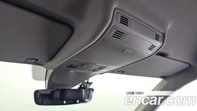 Volkswagen Tiguan (II) 2.0 TDI Premium 2018 — фото 23