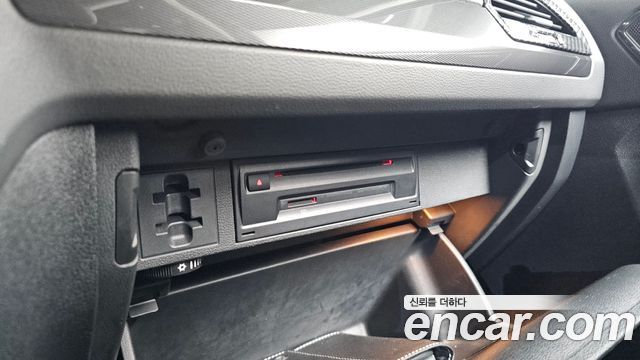 Volkswagen Tiguan (II) 2.0 TDI Premium 2018 — фото 36