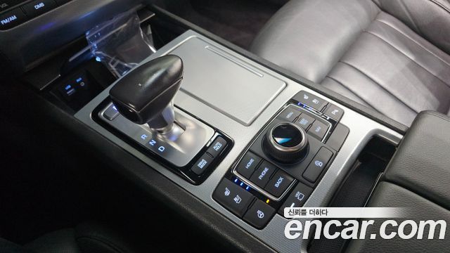 Genesis G80 3.3 GDI Premium Luxury 2018 — фото 9