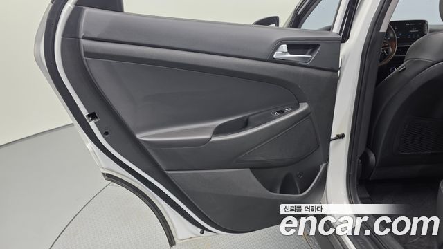 Hyundai Tucson Diesel 2.0 2WD Modern 2019 — фото 25