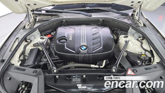 BMW 5 Series GT (F07) GT ED Edition 2015 — фото 6