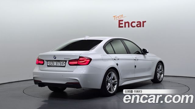 BMW 3 Series (F30) 330i M Sport Shadow 2018 — фото 2