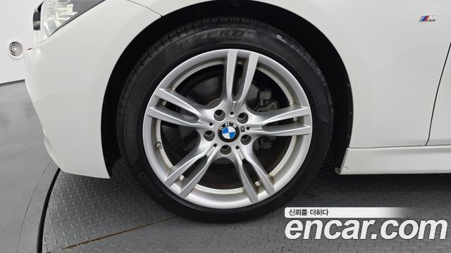 BMW 3 Series (F30) 330i M Sport Shadow 2018 — фото 5