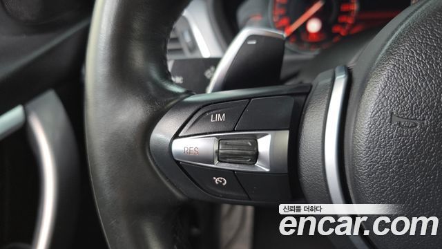 BMW 3 Series (F30) 330i M Sport Shadow 2018 — фото 16