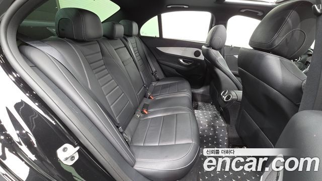 Mercedes-Benz E-Class (W213) E250 Avantgarde 2021 — фото 12