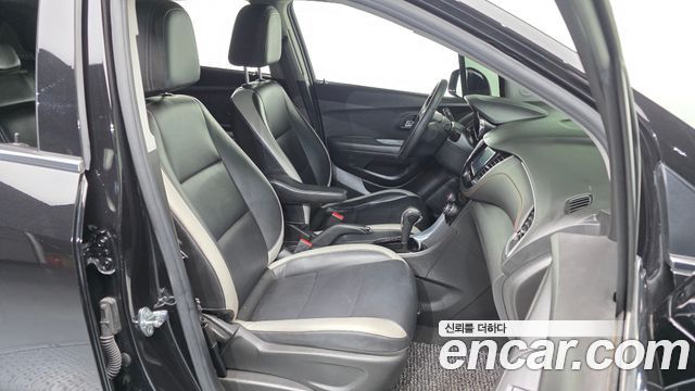 Chevrolet Trax 1.6 Diesel Perfact Black 2018 — фото 15