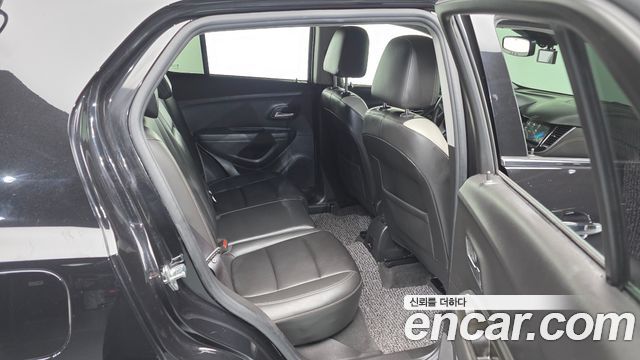 Chevrolet Trax 1.6 Diesel Perfact Black 2018 — фото 16