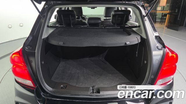 Chevrolet Trax 1.6 Diesel Perfact Black 2018 — фото 24