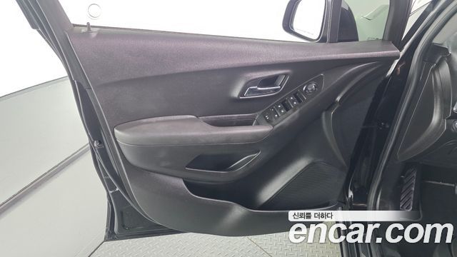 Chevrolet Trax 1.6 Diesel Perfact Black 2018 — фото 30