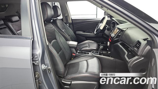 KG Mobility (SsangYong) Tivoli Air 1.6 RX 4WD 2016 — фото 10