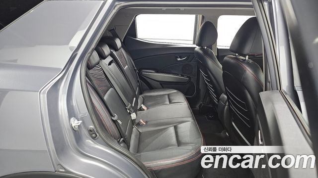 KG Mobility (SsangYong) Tivoli Air 1.6 RX 4WD 2016 — фото 11