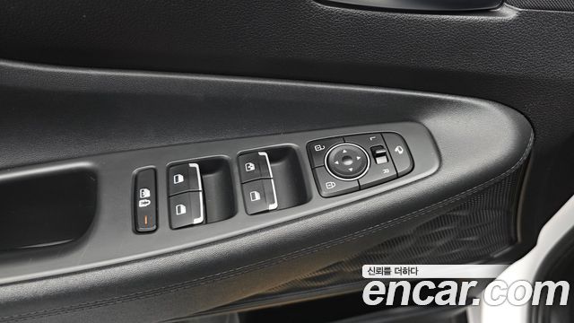 Hyundai Santa Fe HEV 1.6 2WD Exclusive 2022 — фото 30
