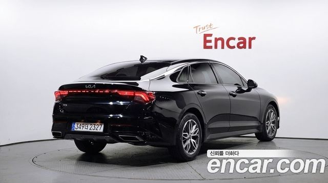 Kia K5 (III) 2.0 Trendy 2023 — фото 2