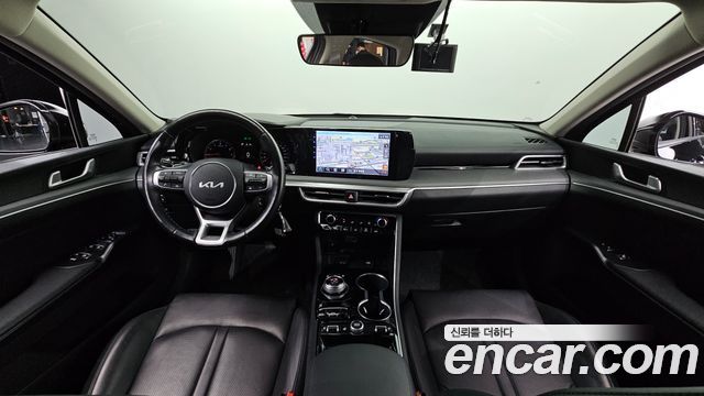 Kia K5 (III) 2.0 Trendy 2023 — фото 7