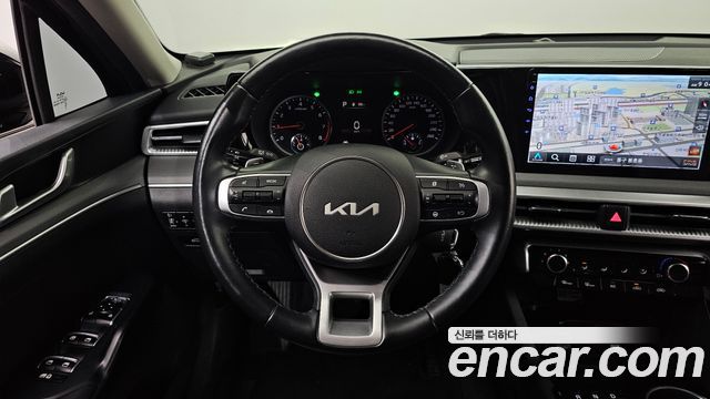 Kia K5 (III) 2.0 Trendy 2023 — фото 13