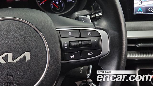 Kia K5 (III) 2.0 Trendy 2023 — фото 15