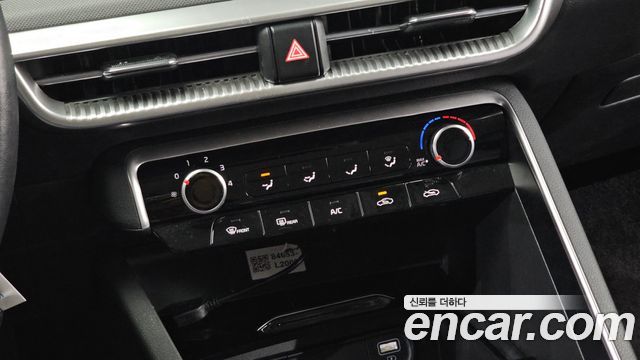 Kia K5 (III) 2.0 Trendy 2023 — фото 31