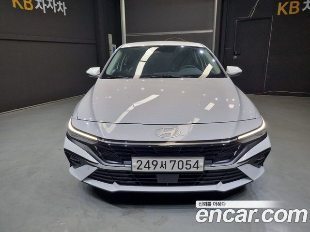 Hyundai Avante (CN7) 1.6 Smart 2024 — фото 3