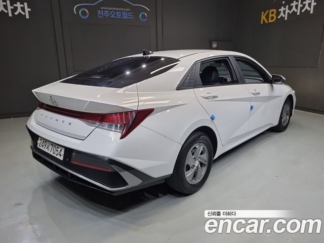 Hyundai Avante (CN7) 1.6 Smart 2024 — фото 6