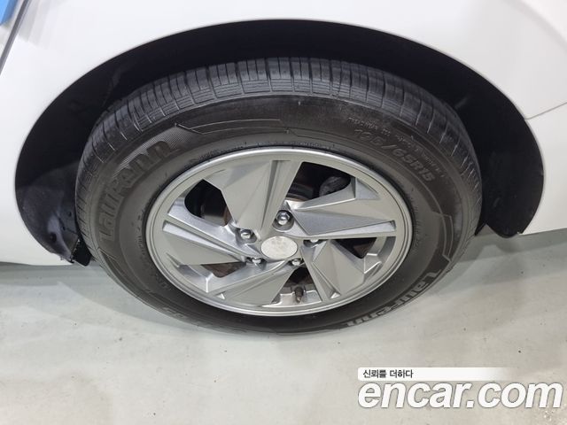 Hyundai Avante (CN7) 1.6 Smart 2024 — фото 10