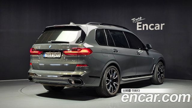 BMW X7 (G07) xDrive 40i M Sport Online Exclusive Edition 6 Seater 2022 — фото 2
