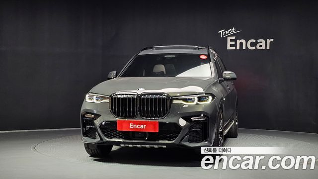 BMW X7 (G07) xDrive 40i M Sport Online Exclusive Edition 6 Seater 2022 — фото 3