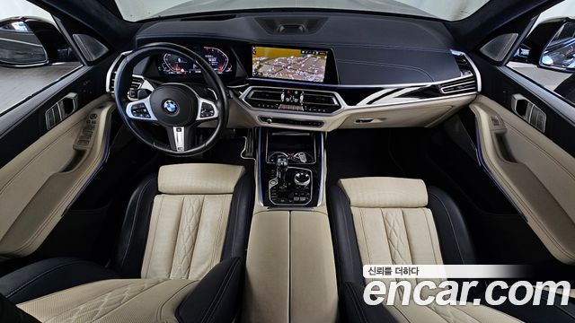 BMW X7 (G07) xDrive 40i M Sport Online Exclusive Edition 6 Seater 2022 — фото 7