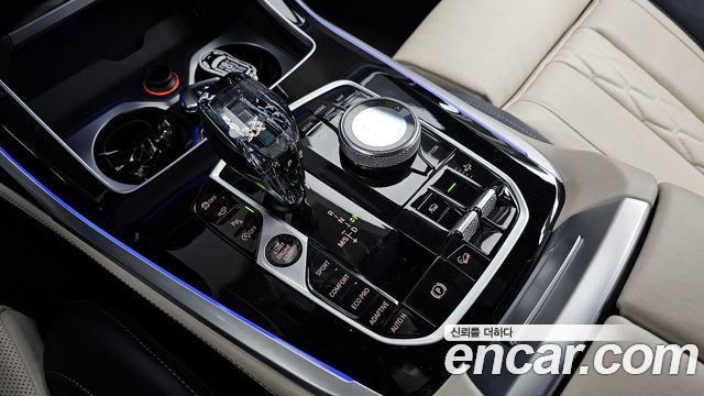 BMW X7 (G07) xDrive 40i M Sport Online Exclusive Edition 6 Seater 2022 — фото 9